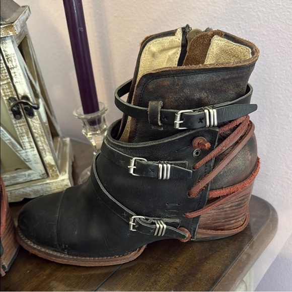 Freebird crue black genuine leather rustic boots size 9 - Picture 8 of 14